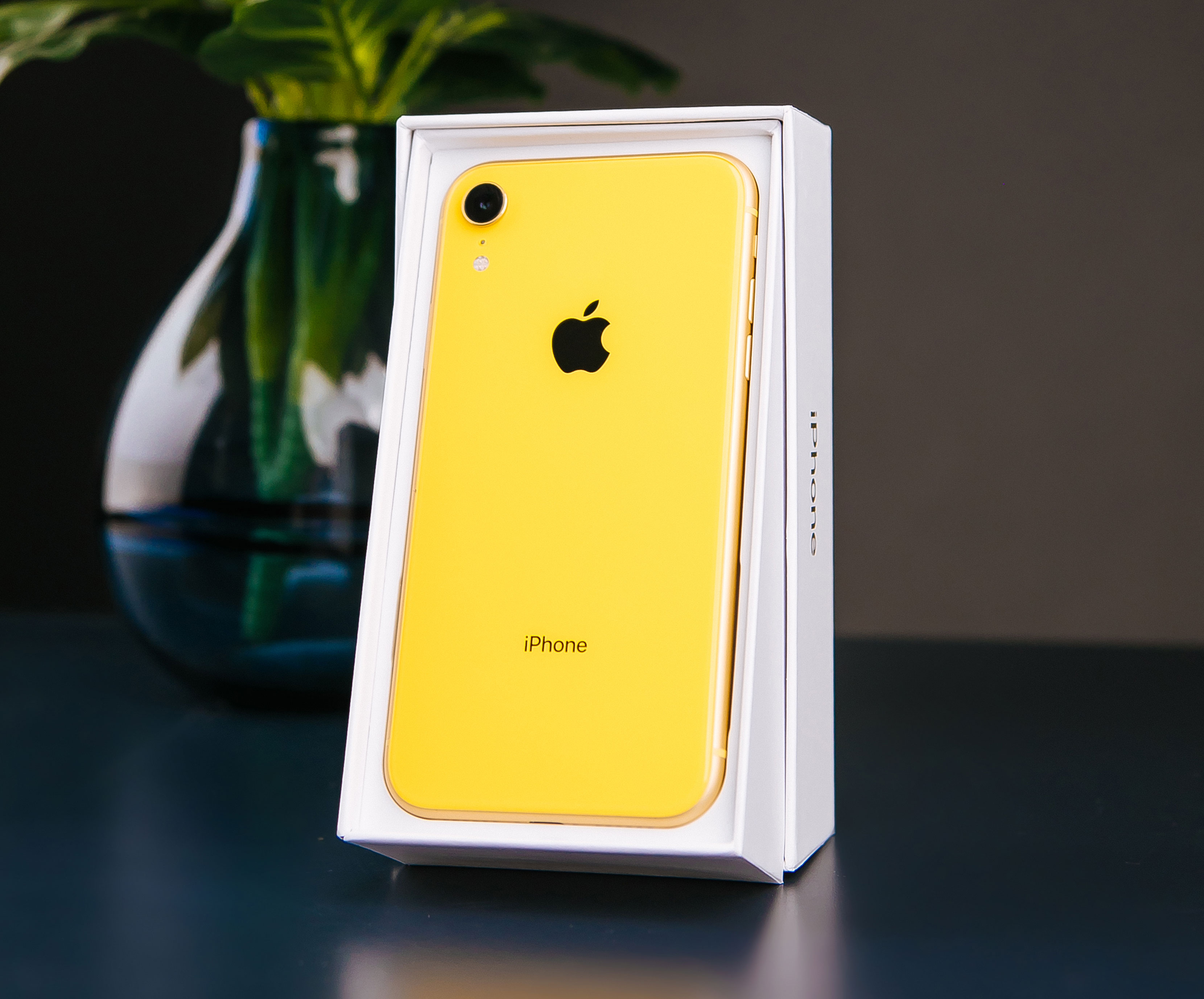 iPhone XR 128GB Yellow (MRY72) б/у